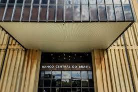 BC acompanha tarifaço e vê juro alto por tempo 'prolongado'