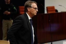 Bolsonaro determinou transição, não golpe, afirma defesa ao STF