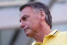 Bolsonaro: novo indiciamento aumenta pressão às vésperas de julgamento