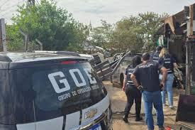 Desmanche é interditado em operação do Detran e Polícia Civil