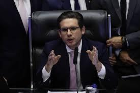 Motim: ato de Hugo Motta descarta punição sumária a bolsonaristas