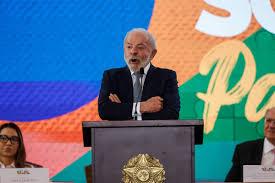 'Não quero falar daquele cidadão, quero falar do país', diz Lula
