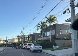 Polícia tenta cumprir mandado, mas casa de Hytalo estava vazia
