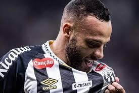 Santos resiste a domínio do Cruzeiro e vence por 2 a 1 de virada