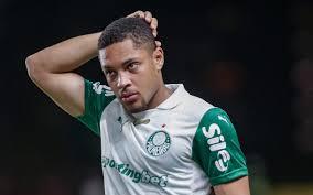 Vitor Roque tem última chance de superar marca da Europa