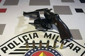 Bauru: PM usa taser para conter homem armado após fuga e desacato