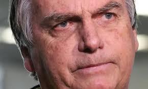 Bolsonaro é condenado a 27 anos e três meses de prisão