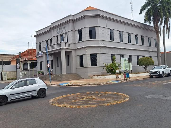 Câmara Municipal de Pirajuí abre Comissão Processante contra prefeita Rosa