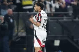 De virada, Corinthians perde por 2 a 1 do Flamengo