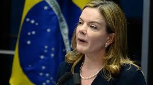 Gleisi pede empenho de ministros para evitar avanço de anistia