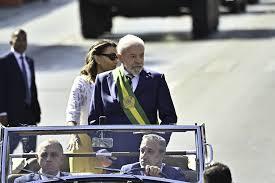 Lula participa do desfile do 7/9 desta vez sem ministros do STF