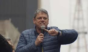 Ministros do STF esperam retratação de Tarcísio após discurso