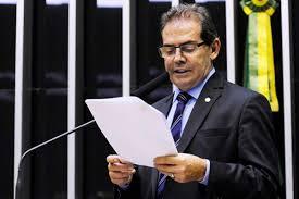 Moraes acelera ação que pede volta de doação de empresas