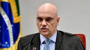 Moraes decidirá onde Bolsonaro cumprirá pena caso seja condenado