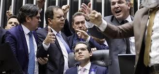 PEC da Blindagem: Deputados exigem de Motta retaliação ao Senado