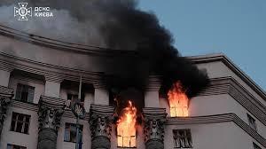 Rússia ataca prédio do governo Ucraniano; líderes criticam