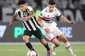 SP vence o Botafogo com gol de atacante sem marcar há 13 meses