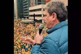 Tarcísio descarta disputa ao Planalto em 2026, diz jornal