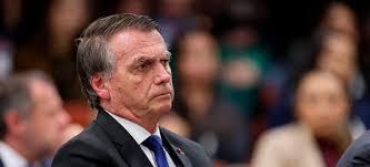 Defesa de Bolsonaro cita voto de Fux em recurso contra condenação