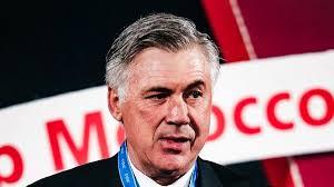 Fifa faz homenagem a 10 treinadores, com só um brasileiro