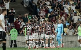 Fluminense vence e entra no G6; Ceará se revolta com árbitro