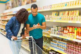 Governo vai anunciar mudanças no vale-alimentação neste mês