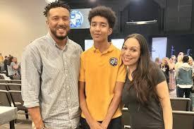 Rapaz apaixonado por 'chatbot' se matou; mãe pede justiça