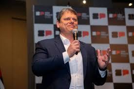 Tarcísio dispara na disputa em cenário de reeleição em SP
