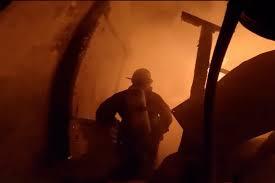 128 mortos: Hong Kong teve a pior tragédia em 7 décadas; VÍDEO