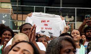 Ato no Rio pede justiça por mortos em operação policial