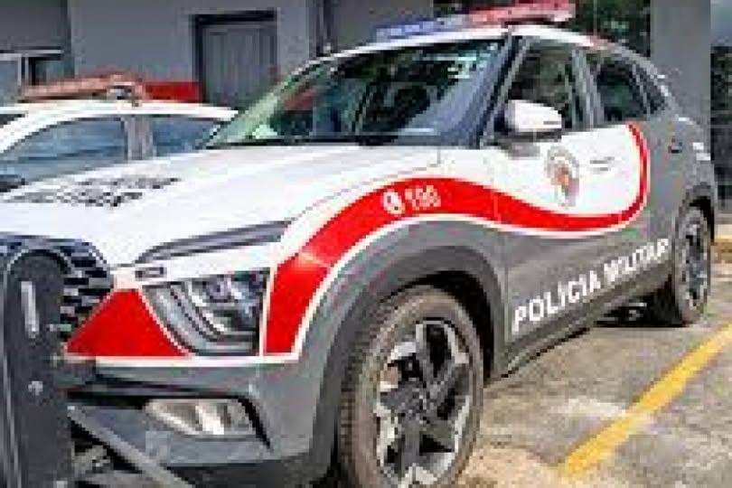Mulher é estuprada após homem invadir a casa dela e roubá-la