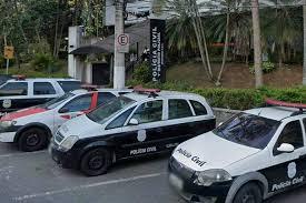 ABC: Mulher afirma que companheiro a fez tomar produto de limpeza