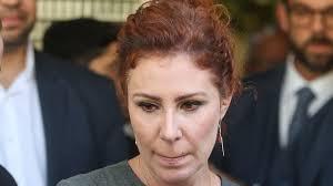 Carla Zambelli renuncia ao mandato após decisão do STF