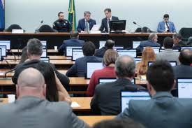 Comissão aprova pagamento de 65% de emendas antes da eleição