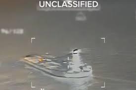 EUA perseguem terceiro navio petroleiro perto da Venezuela