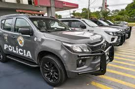 Jovem divulga drogas em redes sociais e acaba preso