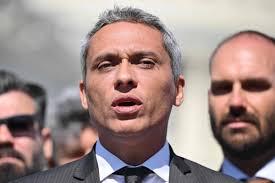 PF indicia Gayer sob suspeita de desvio de cota parlamentar