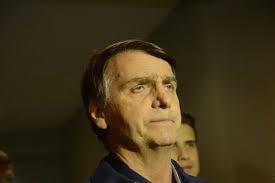 Prisão só cai de 7 para 2 anos se Bolsonaro trabalhar e estudar