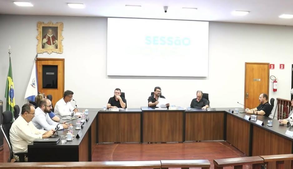 Sessão de julgamento da prefeita Rosa é marcada para esta sexta-feira (12). Defesa vê vários vícios na denúncia