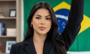 'Trans de direita' mira 2026, é alvo de crítica e segue Bolsonaro