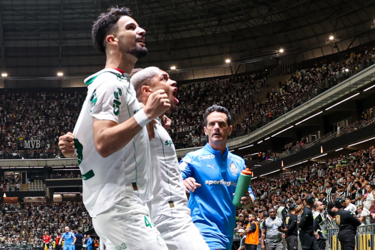 Atlético-MG e Palmeiras empatam com gol contra e gol sem querer