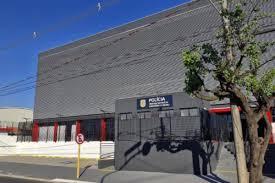 Bauru: seguranças tentam evitar furto e levam golpes de canivete