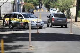 Detran exclui baliza e libera carro automático em exame de CNH