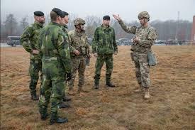 Europa envia tropas à Groenlândia após ameaça dos EUA