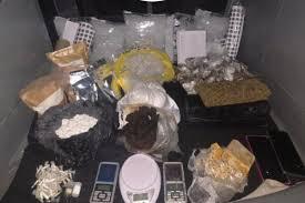 Força Tática da PM flagra dupla com R$ 500 mil em drogas em Bauru