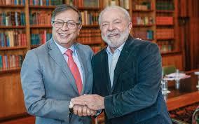 Lula e Petro conversam por telefone sobre situação na Venezuela