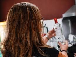 SP investiga se adolescente que morreu na ZL bebeu gim adulterado