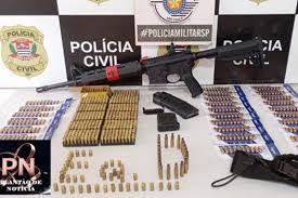 Suspeito de furtar fuzil e munições é preso, passa mal e morre