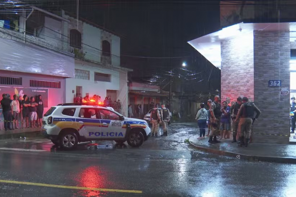 Adolescente é apreendido por matar ex e duas mulheres em padaria