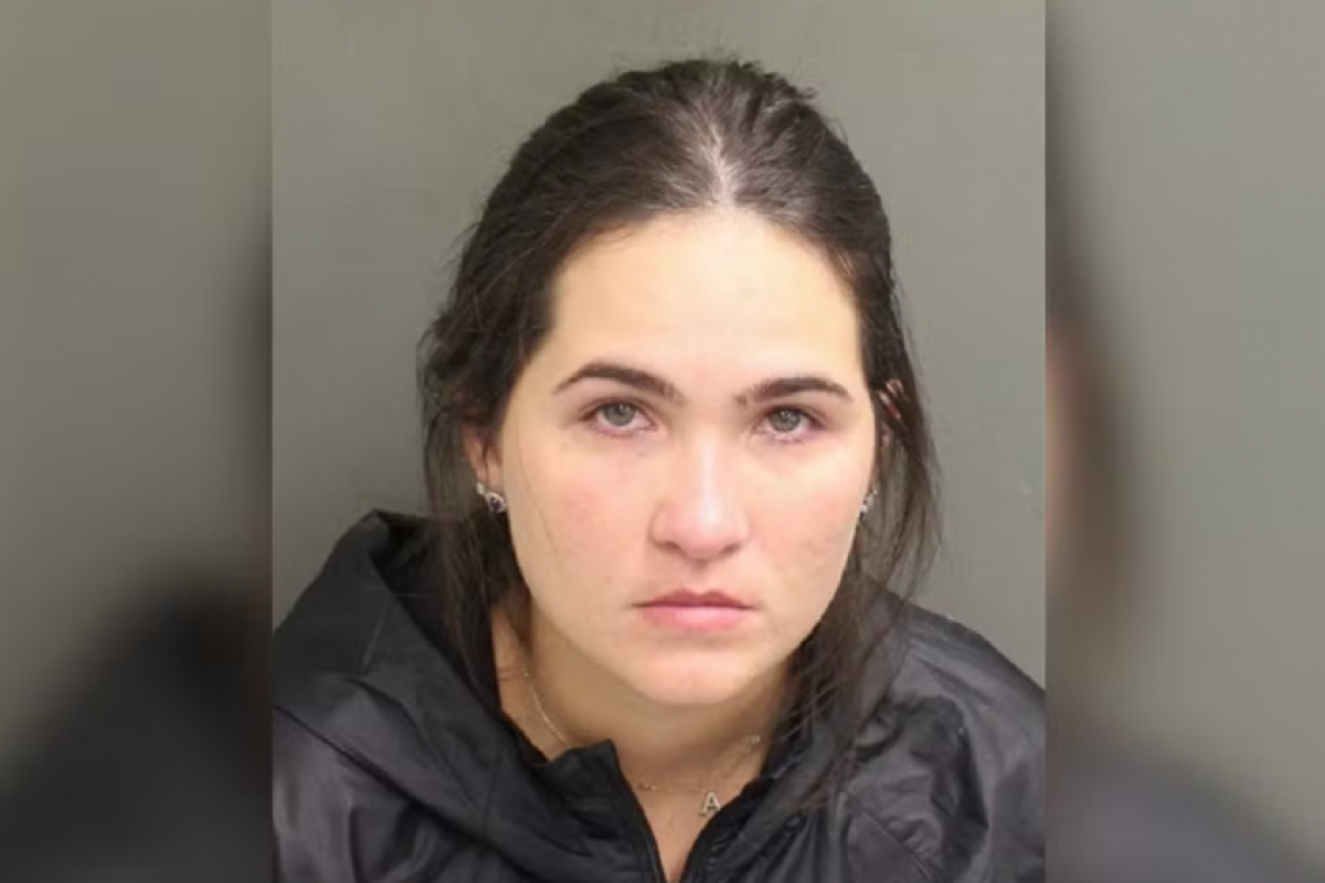 Esposa de sertanejo é presa após fugir de abordagem policial